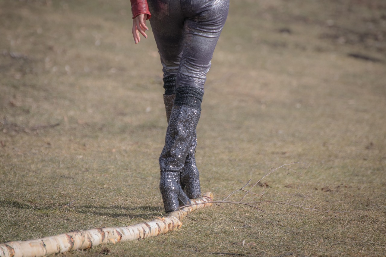 woman, balance, freedom, moment, enjoy, pleasure, enjoyment of life, boots, nature, tree trunk, shoes, modern, young, postcard, greeting card, be different, spontaneous, spontaneity
